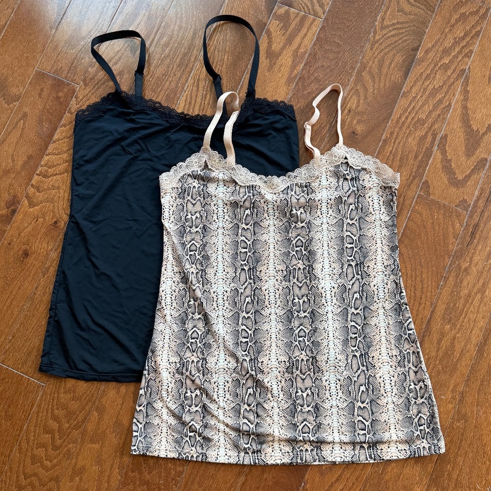 Spaghetti strap top set of 2